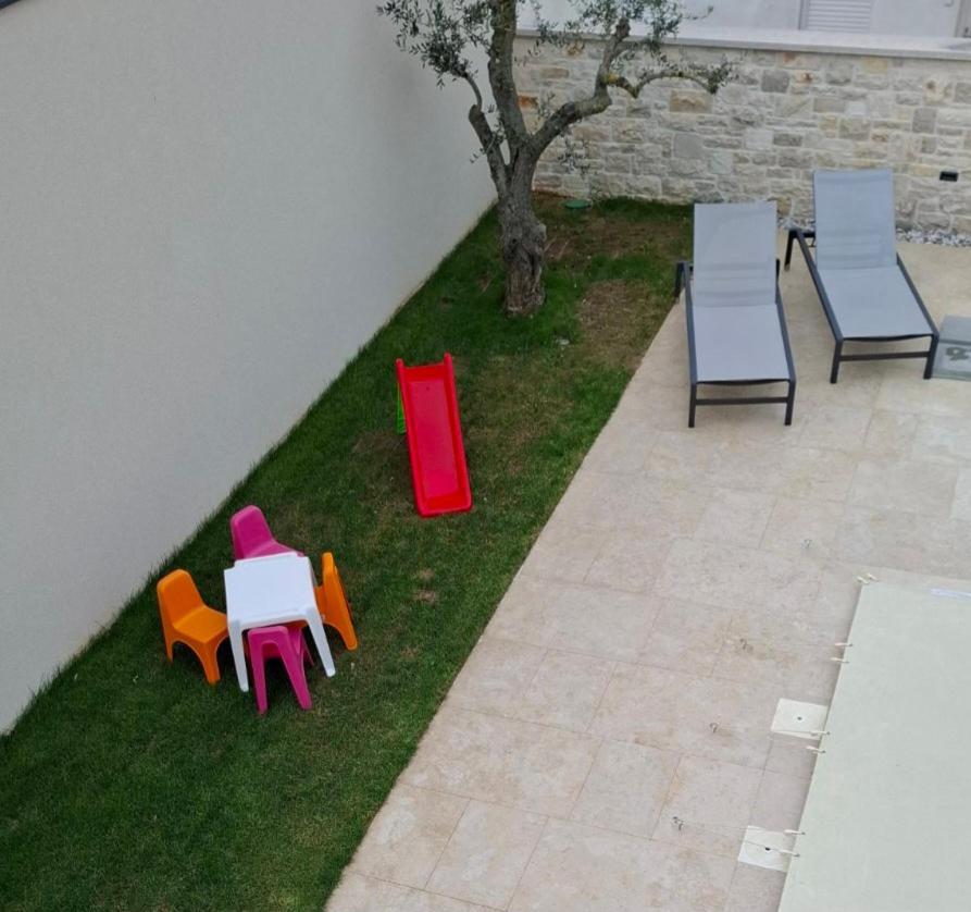סבודרייה Villa Salvore - New Luxury House, Heated Pool, Near Beaches, Playroom - Istria מראה חיצוני תמונה